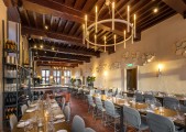 restaurant1.jpg restaurant1.jpg