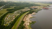 Molecaten-Park-Flevostrand-37-luchtfoto.jpg Molecaten-Park-Flevostrand-37-luchtfoto.jpg