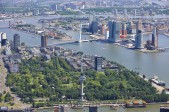 Euromast vanuit lucht.jpg Euromast vanuit lucht.jpg
