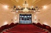 schouwburg-kunstminGrotezaal.jpg schouwburg-kunstminGrotezaal.jpg