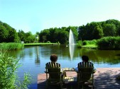 Badjassenpark_bear-chair_3_F.jpg Badjassenpark_bear-chair_3_F.jpg