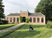 Koetshuis achterkantkopie.jpg Koetshuis achterkantkopie.jpg