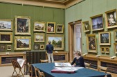 De Eerste Schilderijenzaal van Teylers Museum.jpg De Eerste Schilderijenzaal van Teylers Museum.jpg