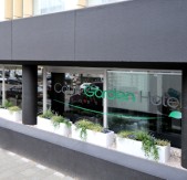 Court Garden Hotel - front view.jpg Court Garden Hotel - front view.jpg