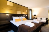 EH---ORANJE-HOTEL-LEEUWARDEN---SUPERIOR-FAMILY---2.jpg EH---ORANJE-HOTEL-LEEUWARDEN---SUPERIOR-FAMILY---2.jpg