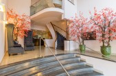 Leonardo_Hotel_Utrecht_Lobby_2.jpg Leonardo_Hotel_Utrecht_Lobby_2.jpg